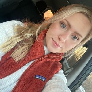 Hi! I'm Shelby :) Instagram: slsss_